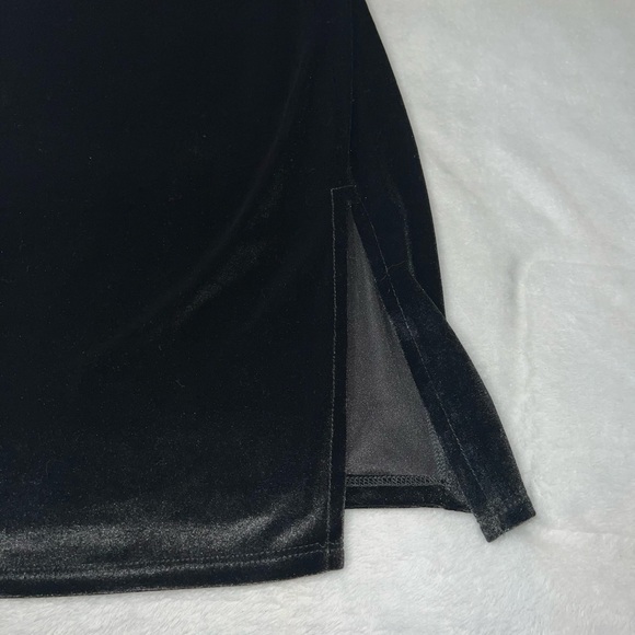 Black Medium Fashion Nova Dress - Picture 3 of 9